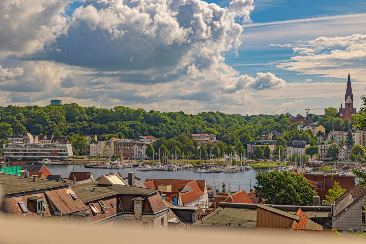 Fewo1846 - Moewensicht - Luxurioese Maisonettewohnung Mit 2 Schlafzimmern Und Hafenblick Flensburg Ngoại thất bức ảnh